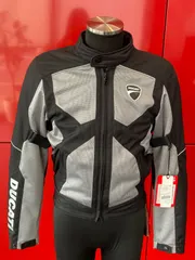 2025年最新】Ducati バイクウェア・装備の人気アイテム - メルカリ