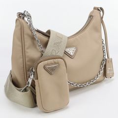 FENDI フェンディ スマホポーチ 48000 FE69412 携帯ケース ファー  