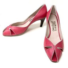 フェラガモ パンプス ピンク系 7ハーフ C Salvatore Ferragamo 408048 レディース 靴 女性 ブランド【中古】