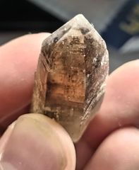 国産鉱物標本 ちんの峠中腹産 煙水晶 岐阜県中津川市苗木 - メルカリ