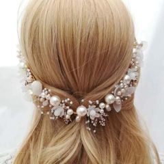 ［特別感のあるデザイン］髪飾り 成人式 結婚式 卒業式 七五三 振袖 桜 和装 ウェディング 袴 着物 ベッドアクセサリー 発表会 かんざし フラワー 結婚式ヘア ブライダルヘア 着物ヘア 前撮り 袴ヘア ウェディングヘア 和装ヘア