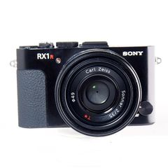 海*様 Sony RX1RM2 ミラーレスカメラ Carl Zeissレンズ - メルカリ