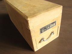 レトロな鰹節削り器