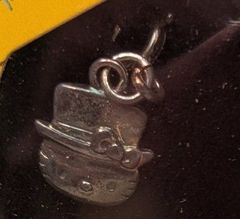 シルクハット　ディアゴスティーニ　ハローキティ　アクセサリーコレクション56　シルバー　チャーム　サンリオ　限定版　未使用品