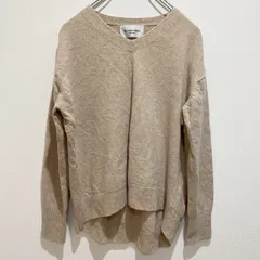 le.coeur blanc ルクールブラン　レディース　トップス　ニット　セーター　長袖　リブ袖　リブ裾　Vネック　バックロング　無地　単色　ベージュ　羊毛95％　カシミヤ混　ベーシック　着回し　シンプル　カジュアル　SU545h975