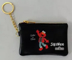 【新品未使用】SHINee コラボ　セサミストリート　レア　パーカー＆タオル 2026年最新】shinee セサミストリートの人気アイテム - メルカリ