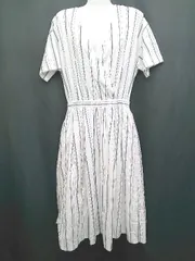 ◇ URBAN RESEARCH DOORS アーバンリサーチ ストライプ 半袖 膝下丈 ワンピース サイズONE ホワイト マルチ レディース P  【1406240031054】