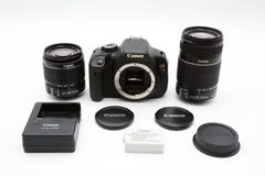 ☆ ショット数1,127回 ☆ CANON EOS Kiss X5 ダブルズームキット EF-S 18-55ｍｍ EF-S 55-250ｍｍ KISSX5-WKIT ■ 極上品 ■