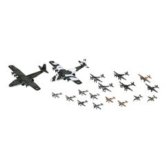 ピットロード 1/700 スカイウェーブシリーズ 第二次世界大戦 ドイツ空軍機セット4 プラモデル S61