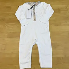 未使用✨タグ付き　バーバリーチルドレン　ロンパース　スタイ　帽子セット　12M バーバリー ベビー服 BURBERRY ロンパース ツタイ 帽子 3点