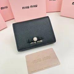 【本日限定】?miumiu 最新モデル 5236 マルチカードケース ? 3色展開！高級感あふれるコンパクトデザイン[本日特価|新品未使用品]-MM輸入