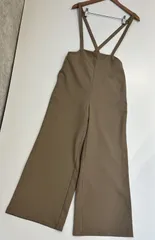 GU サロッペットパンツ