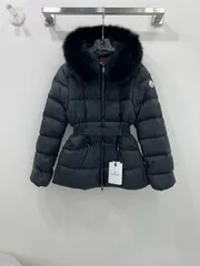 2025年最新】MONCLER ファーの人気アイテム - メルカリ