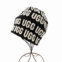 アグ UGG Checked Graphic Logo Beanie チェックド グラフィック ロゴ ビーニー ニット帽 帽子 黒 ブラック 1128のサムネイル