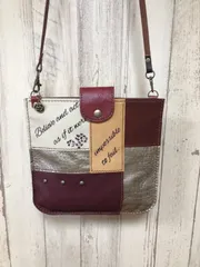 ☆大幅お値下げ‼️色々パッチのぺたんこサコッシュ(A)