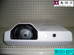 【現地引取のみ】プロジェクター　Panasonic　パナソニック　PT-TW341R（起動確認済）