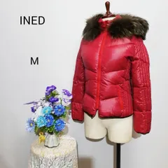 イネド　超極上美品　ショート丈　ダウンジャケット　レッド色　Мサイズのサムネイル