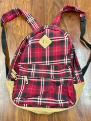 リュックサック　赤チェック柄