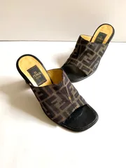 フェンディ FENDI 即完売品☆ズッカ柄 ミュール サンダル 極美品