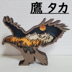インテリア雑貨 北欧風 鷹 タカ 鳥 動物 置物 おしゃれ お洒落 木 木製 アート 木彫 置き物 オシャレ プレゼント ギフト お洒落 面白い 玄関 オブジェ 卓上 置き型 海外 かっこいい 木 机の上 部屋 北欧雑貨 木材 おもちゃ 自然 ナチュラル 装飾