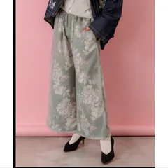 iS ScoLar 花柄ゴブラン織り風 シアー生地重ねパンツ