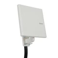 【特売】Antop テレビアンテナ 屋外 TVアンテナ 4K HDTV 88KM受信範囲 5M同軸ケーブル付き 地上デジタルア放送対応 簡単設置 無料視聴 フラットパネルアンテナAT-JP413