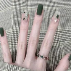 125 ネイルチップ 付け爪 つけ爪 ジェルネイル 韓国 中国  バタフライ 蝶々 量産型 メンヘラ 地雷 キラキラ ニュアンス  フレンチガーリー リボン ハート スクエア ギャラクシー　マグネット マーブル ミラー ブラック ホワイト ワンカラー 深緑 緑