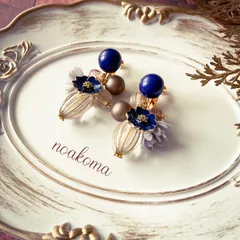 noakoma teens ＊ flower design - navy × gray イヤリング ＊ 誕生日 プレゼント 学生 大人 可愛い 贈り物 ネイビー ブルー フラワー 花 シック 紺 冬