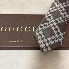 美品 GUCCI グッチ シルク 100％ ブラウン系 茶色 千鳥格子柄 チェック 254-721