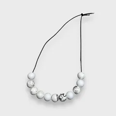 【新品未使用】florian フローリアン ホワイト ビーズ ネックレス 2025年最新】フローリアンネックレスの人気アイテム - メルカリ