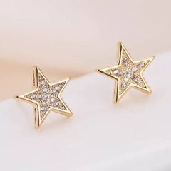 キュービックジルコニア　クリスタルスターピアス ゴールド