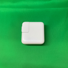 中古 Apple 30W USB-C電源アダプタ A1882