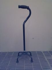 籐の杖 約90cm スベリ止めゴム付き - メルカリ