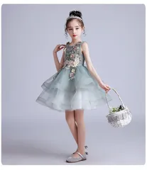 新作　刺繍　お花モチーフ　キッズドレス　発表会ドレス