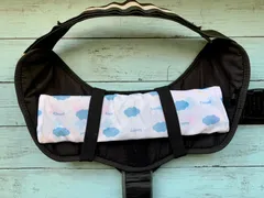 大型犬　ハーネスにつけるクールバンド　雲柄(白)