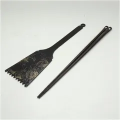 茶道具　古鉄　四方すかし飾　火箸　時代箱　V　8962 茶道具 古鉄 四方すかし飾 火箸 時代箱 V 8962 - メルカリ