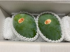 沖縄県産キーツマンゴー2Kg(3玉前後)多少傷あり