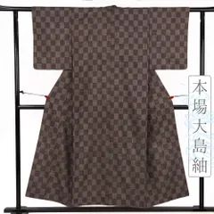 ７５１　ウールのきもの　珍品美品　見事な絣です井桁におしどり柄　シミ欠点なし 2025年最新井桁絣の人気アイテム - メルカリ