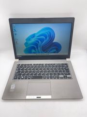 東芝ノートパソコン/Core i5 5世代/SSD128GB/4GB