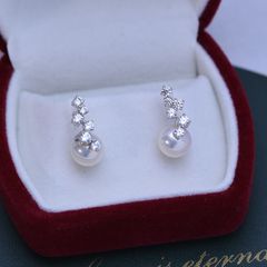 あこや真珠 ジルコン輝くクレセントムーンシルバーピアス - メルカリ
