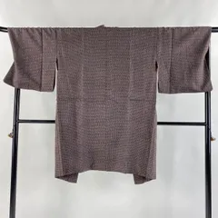 【美品】 羽織 身丈101cm 裄丈71cm L 幾何学模様 焦茶色 正絹 逸品 【中古】