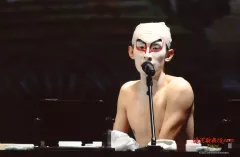 【中古】生写真(ジャニーズ) Snow Man/向井康二/ライブフォト・横型・上半身・2Lサイズ/「滝沢歌舞伎ZERO FINAL」ステージフォト