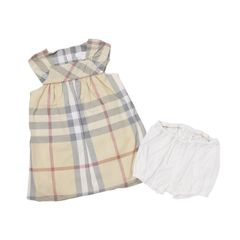 BURBERRY バーバリーキッズ 子供服 長袖ブラウス [B15926