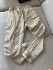 フィア オブ ゴッド × NIKE ナイキ コラボ ジョガー パンツ S フィア オブ ゴッド x ナイキによる初コラボコレクションの全貌