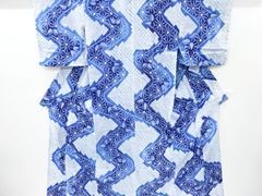 浴衣　有松鳴海本絞り　流水に麻の葉・蝶模様着物　【A】