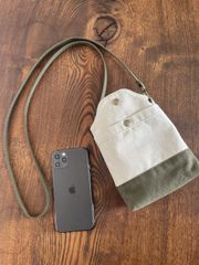 倉敷帆布　バイカラー　スマホポシェット　スマホショルダー　　（キナリー×カーキ）