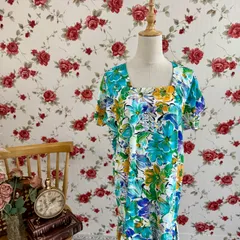 フラワープリント ワンピース ブルー×イエロー 半袖 ロング丈 ゆったりシルエット ヴィンテージ レーヨン混風 涼しげ フラワー柄 マキシワンピース 夏ワンピース