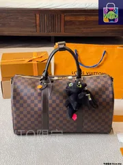 【今日特価】LV ルイヴィトン キーポール 45 リミテッドシリーズ 高級感と活力を兼ね備えたデザイン