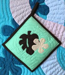 ＜正規品＞ポットホルダー♡モンステラ♡ペールグリーン♡ハワイアンキルト