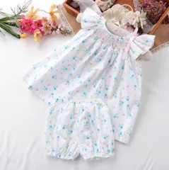 新品　ベビー用品　ハンドメイド　スモッキングワンピース　かぼちゃパンツ　ワンピース　セットアップ　上下セット　120　　半袖シャツ　デニム　ショートパンツ 　清楚　涼しい　ブルー　ピンク　夏ベビー服　 双子の姉妹服　キッズ服　夏服　夏